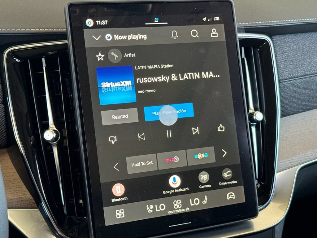 New 2026 Volvo XC90 B6 Core AWD/4WD image 18