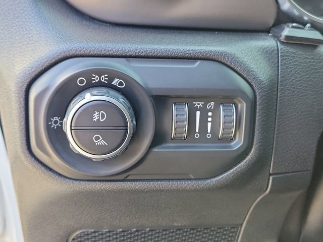 Used 2021 Jeep Gladiator Sport AWD/4WD image 23