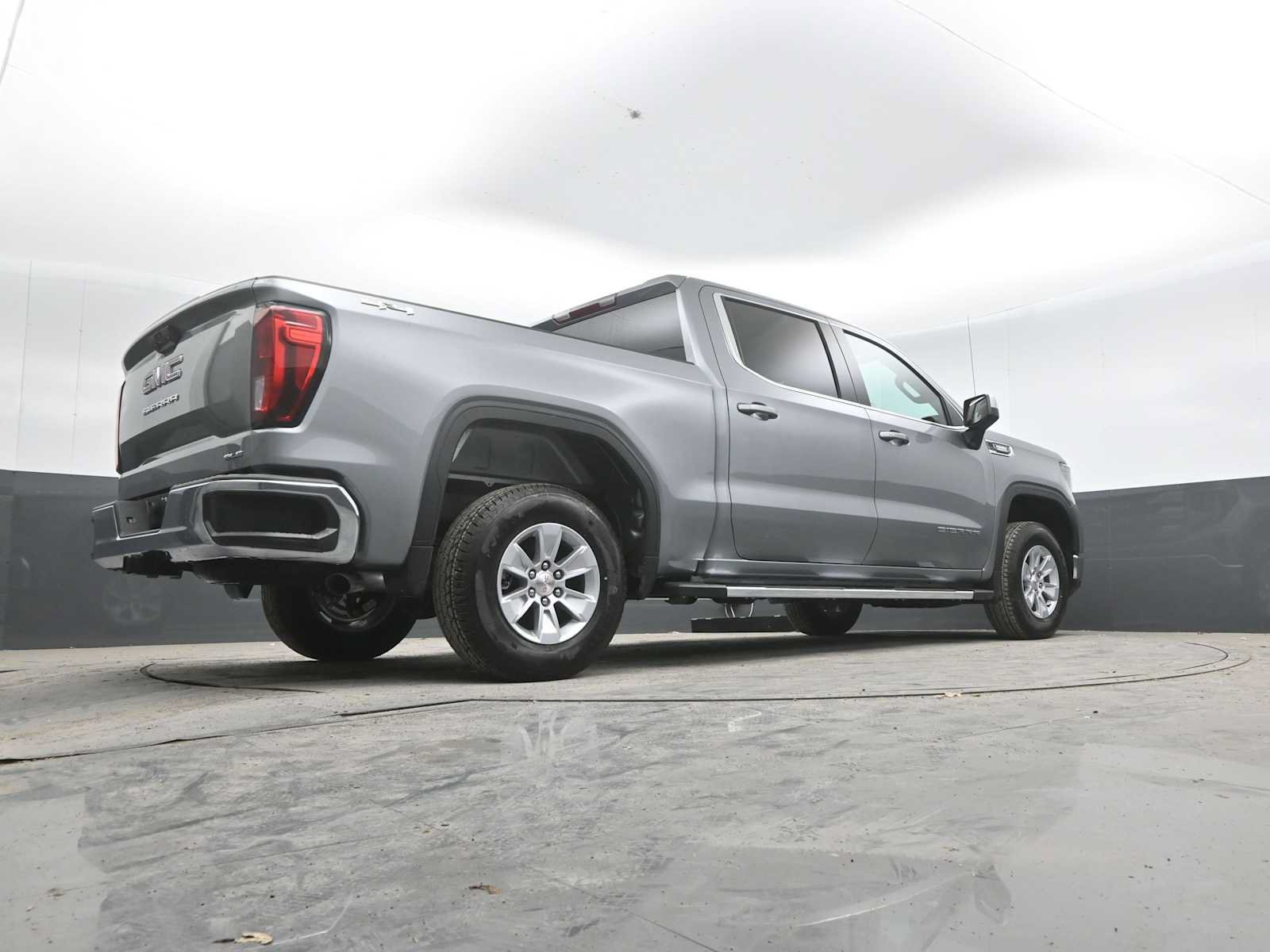 New 2026 GMC Sierra 1500 SLE AWD/4WD image 48
