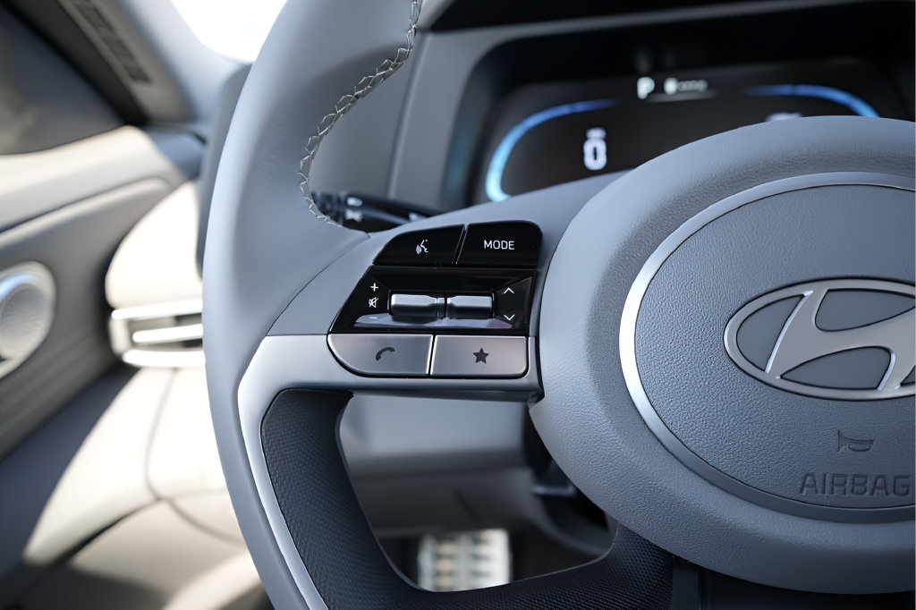 New 2026 Hyundai Elantra SEL Sport FWD image 23