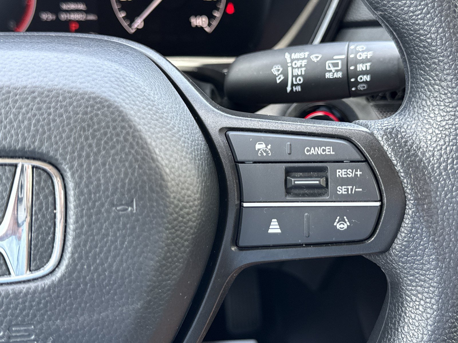 Used 2025 Honda CR-V LX image 20