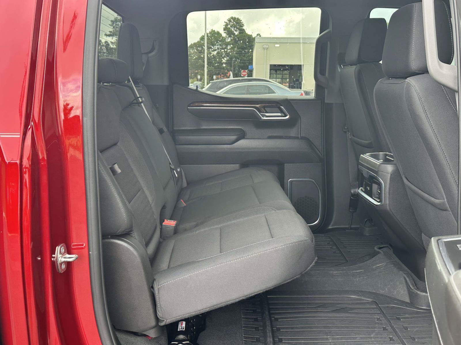 Used 2024 GMC Sierra 1500 Elevation w/ X31 Off-Road Package AWD/4WD image 7