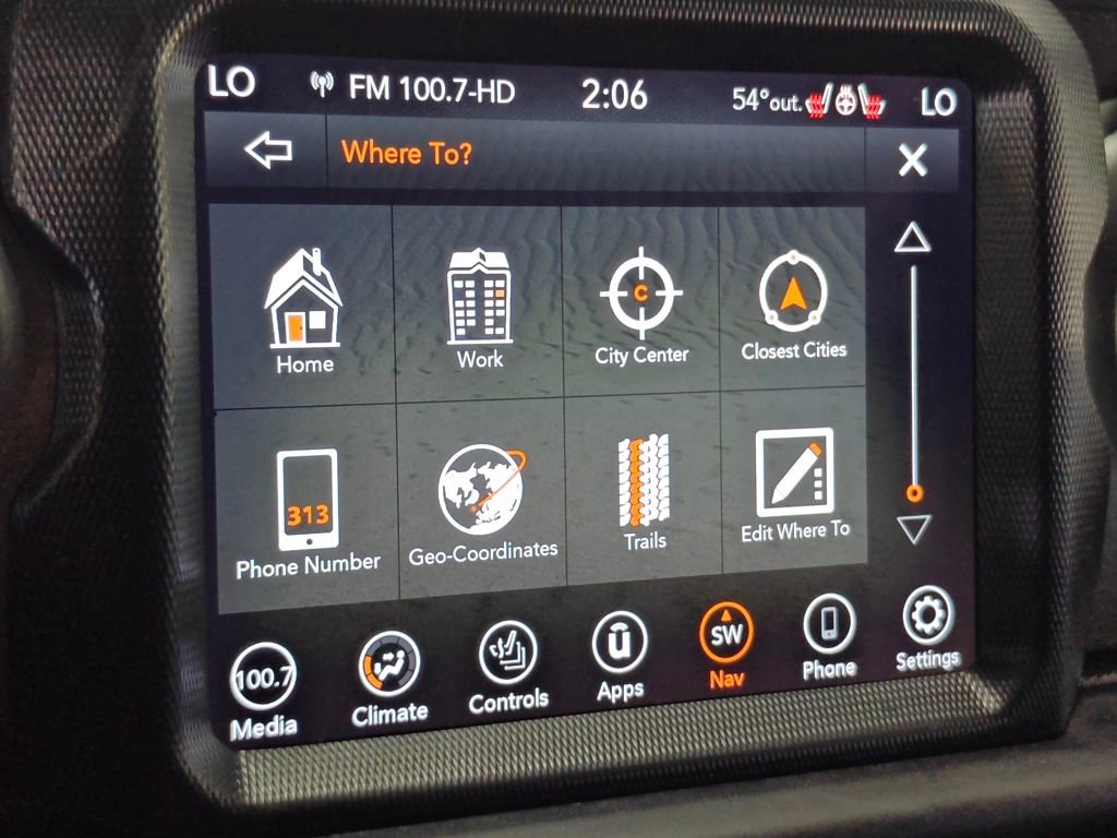 Used 2019 Jeep Wrangler Unlimited Sahara image 32