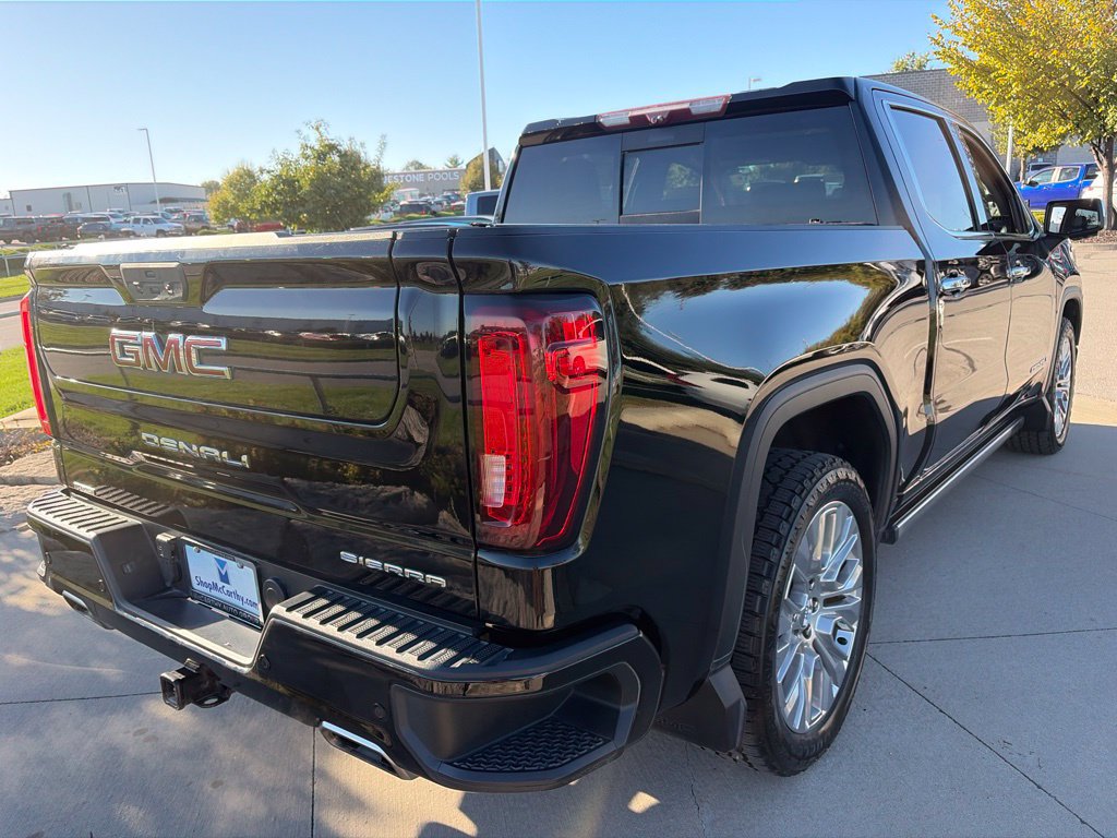 Used 2021 GMC Sierra 1500 Denali w/ Denali Ultimate Package AWD/4WD image 16