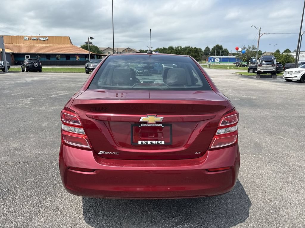 Used 2017 Chevrolet Sonic LT FWD image 10