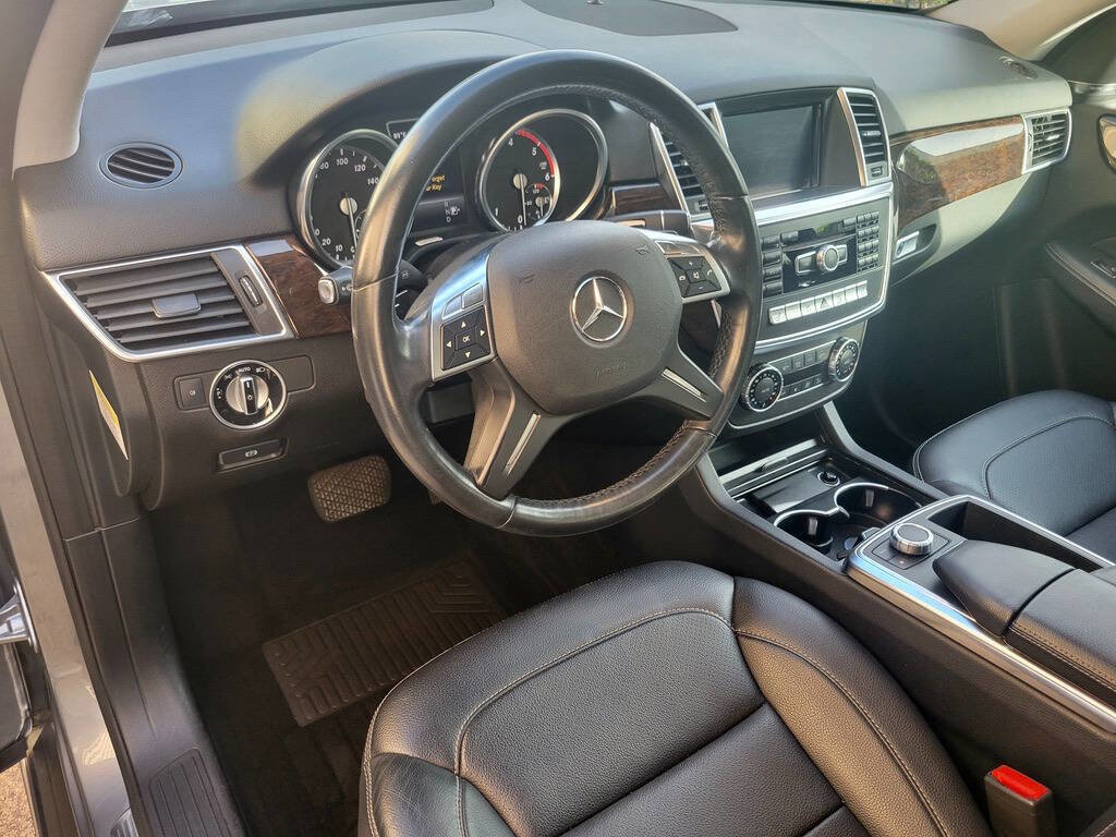 Used 2014 Mercedes-Benz ML 350 BlueTEC 4MATIC image 17