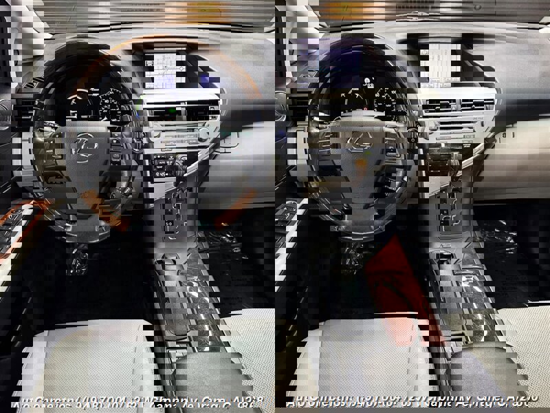 Used 2011 Lexus RX 450h 2WD image 10