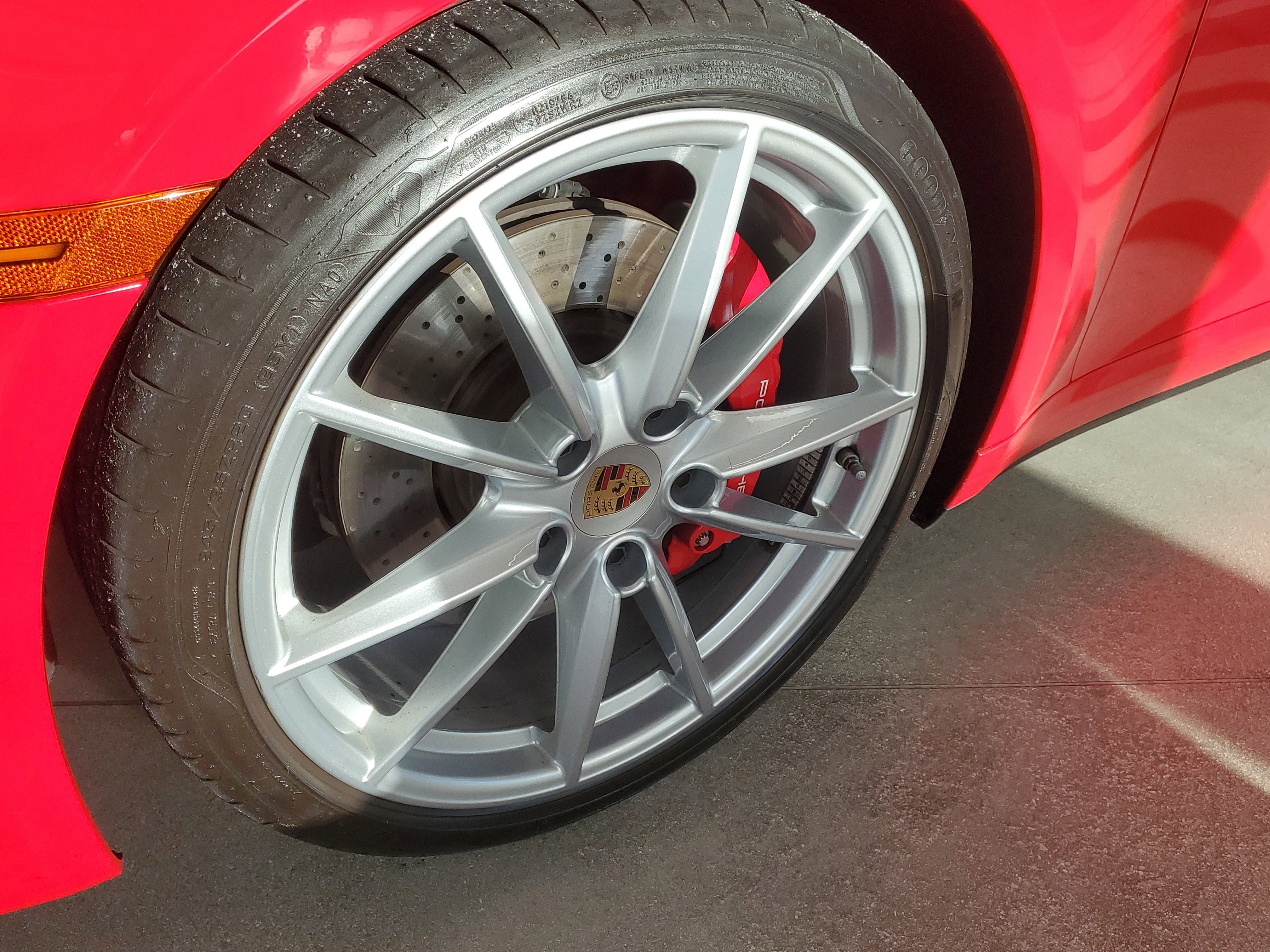 Used 2024 Porsche 911 Carrera S image 4