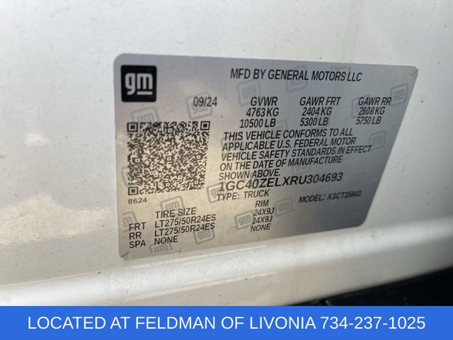 Certified 2024 Chevrolet Silverado EV RST image 33