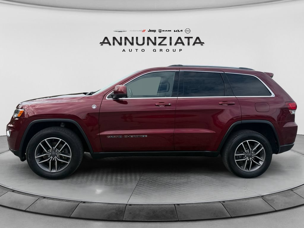 Used 2020 Jeep Grand Cherokee Laredo w/ Quick Order Package 2BN North AWD/4WD image 2