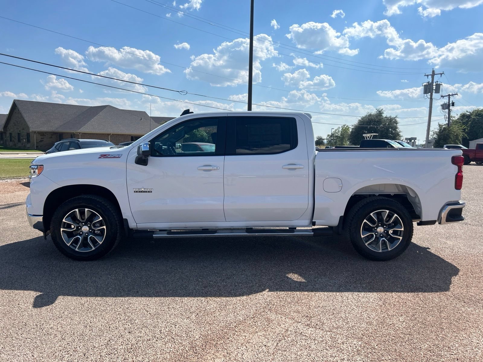 New 2026 Chevrolet Silverado 1500 LT w/ Texas Edition Plus AWD/4WD image 2