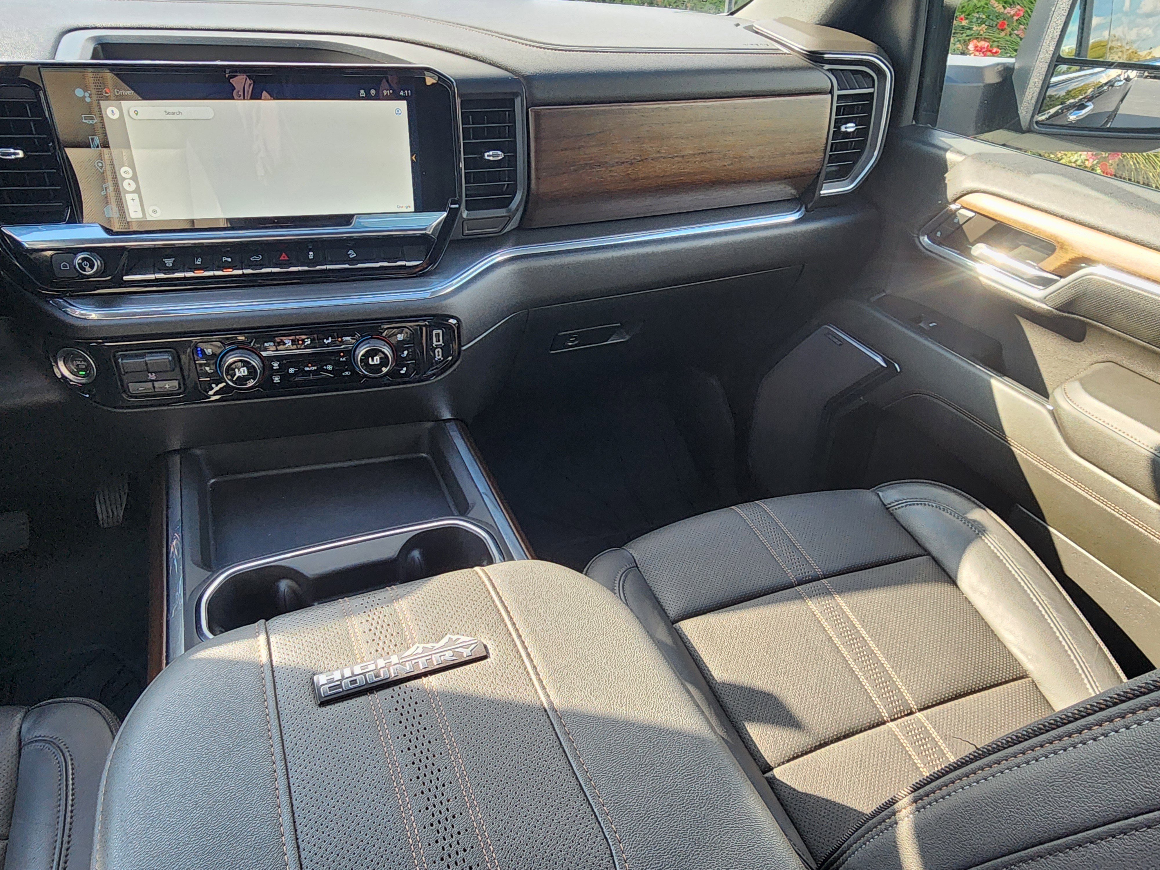 Used 2024 Chevrolet Silverado 2500 High Country w/ High Country Premium Package image 21