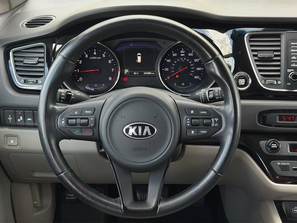 Used 2017 Kia Sedona EX FWD image 22