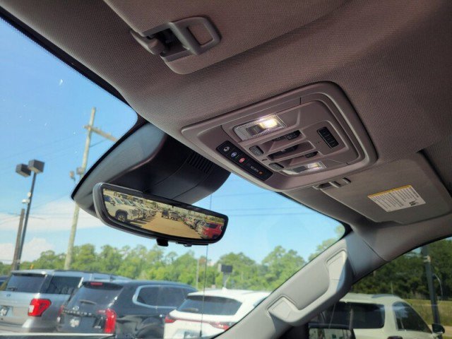 Used 2023 Chevrolet Silverado 1500 LTZ w/ LTZ Premium Package image 19