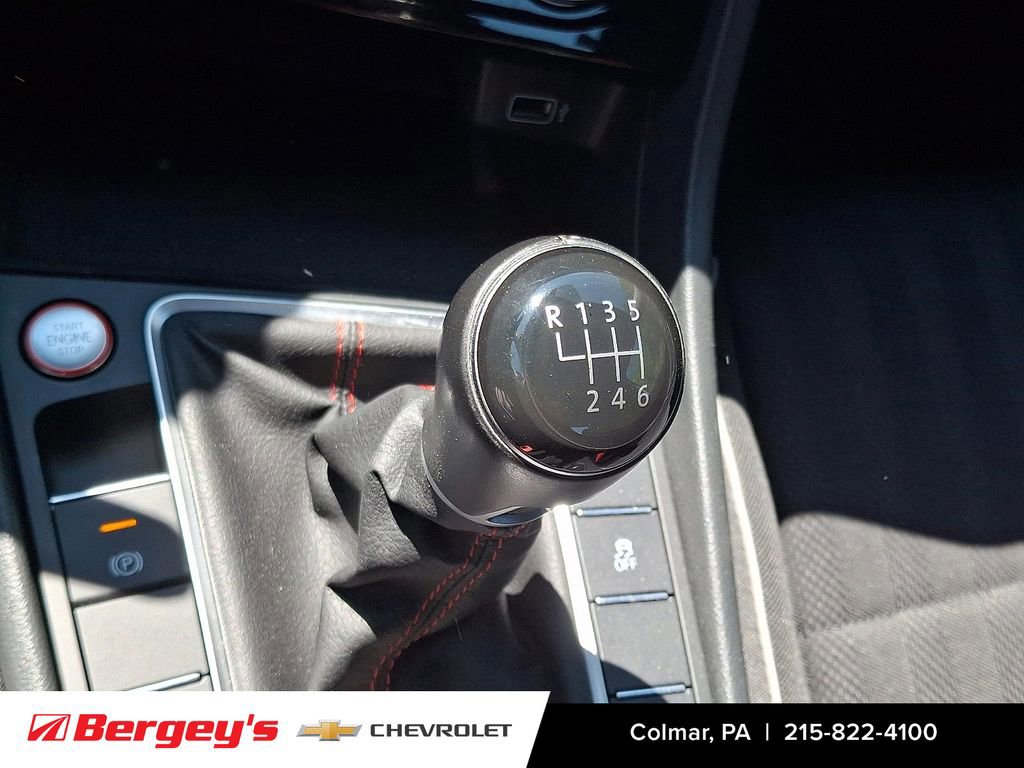 Used 2019 Volkswagen Jetta GLI FWD image 17