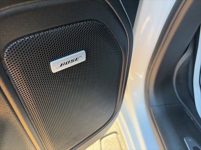 Used 2021 GMC Sierra 1500 AT4 w/ AT4 Premium Package image 17