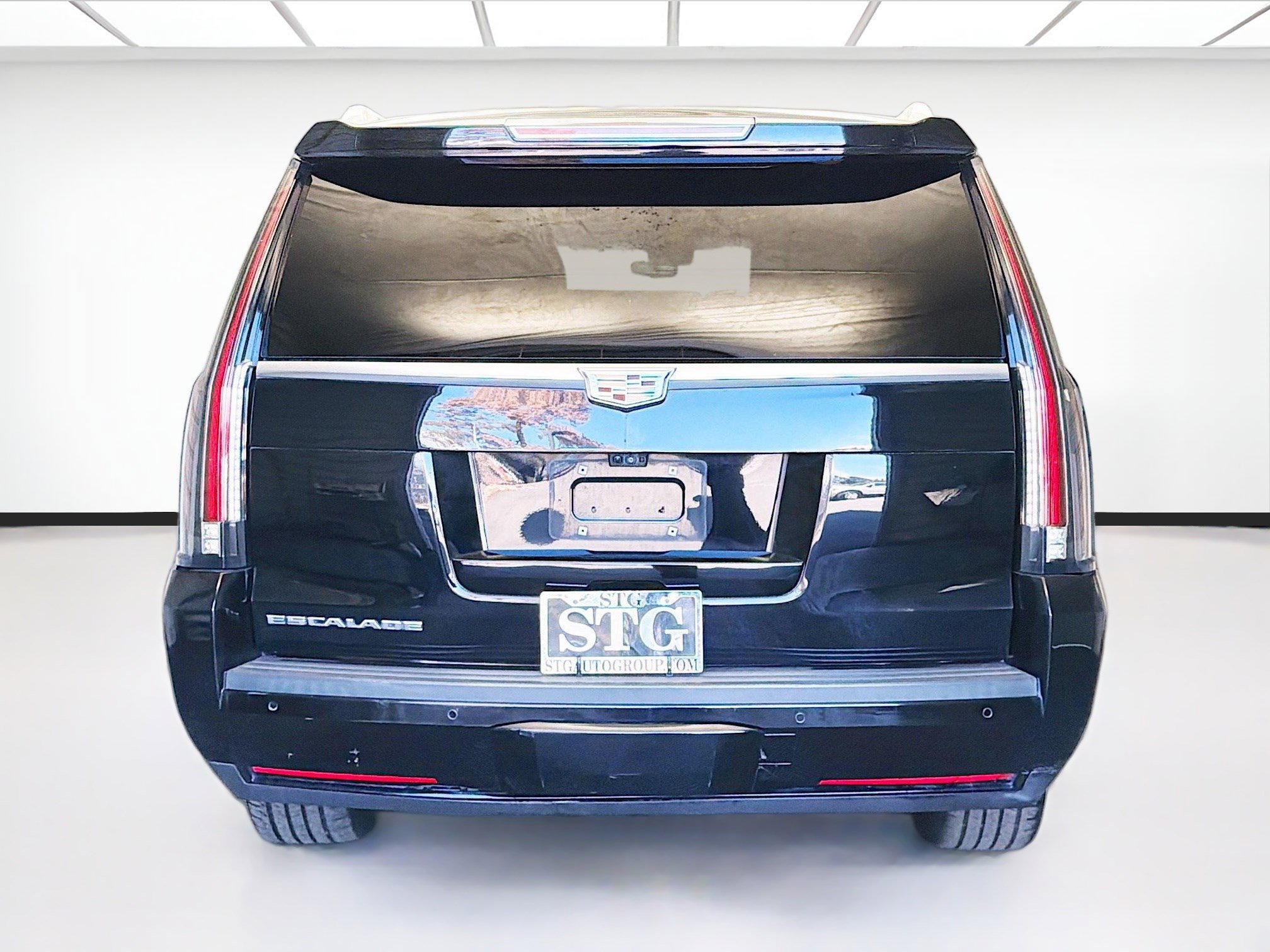 Used 2019 Cadillac Escalade ESV Luxury image 5