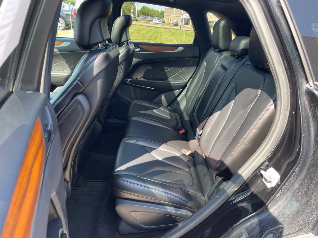 Used 2017 Lincoln MKC Select w/ Select Plus Package FWD image 11