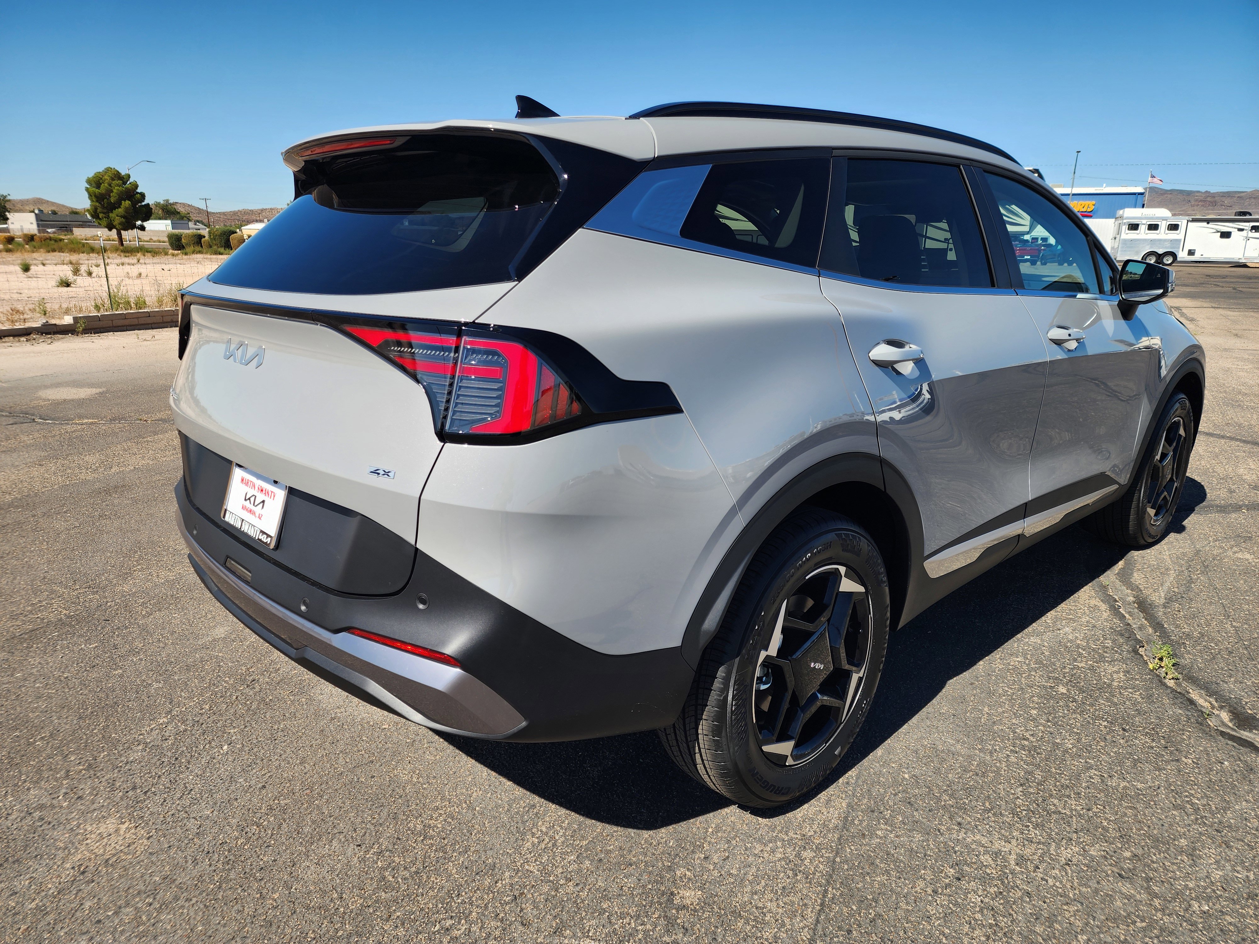 New 2026 Kia Sportage EX image 5