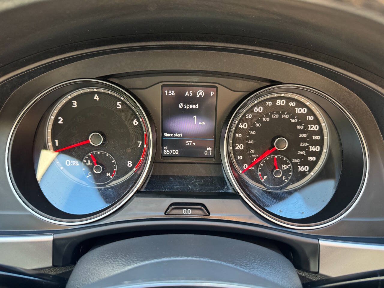 Used 2018 Volkswagen Atlas SE FWD image 25