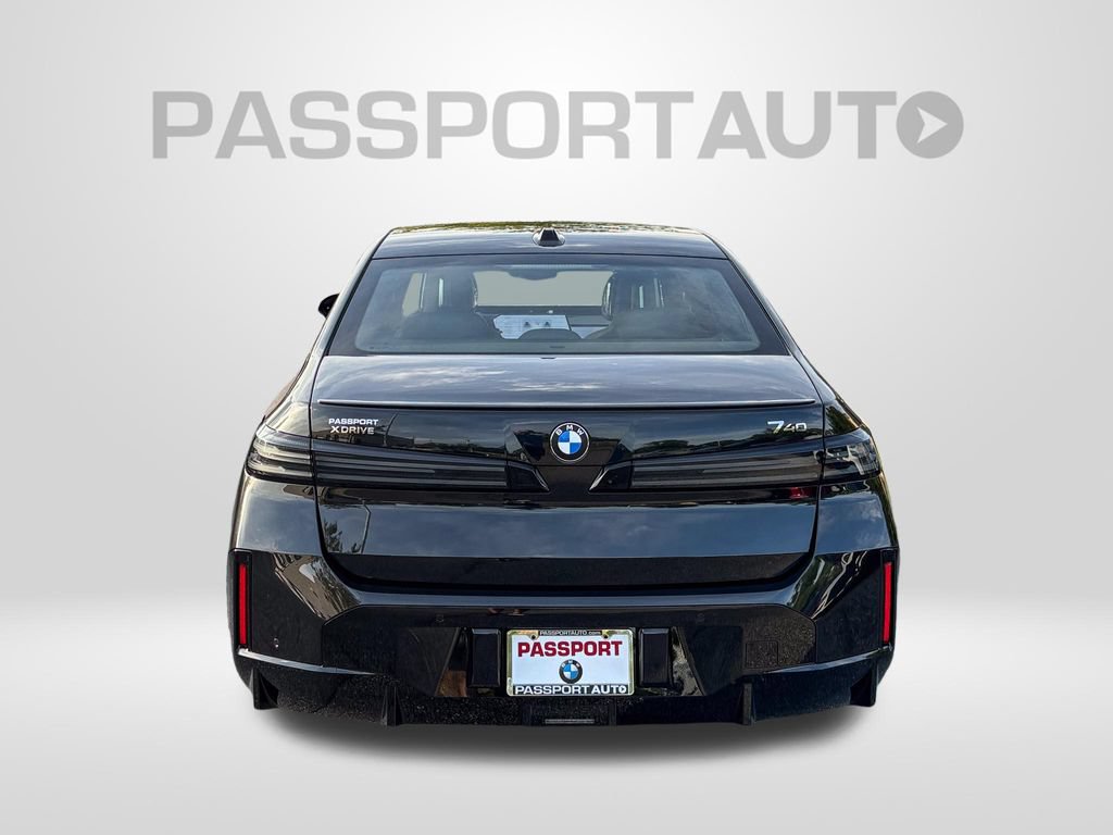 New 2027 BMW 740i xDrive w/ Executive Package AWD/4WD image 5