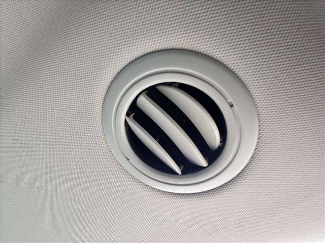 Used 2015 Toyota Sienna Limited FWD image 17