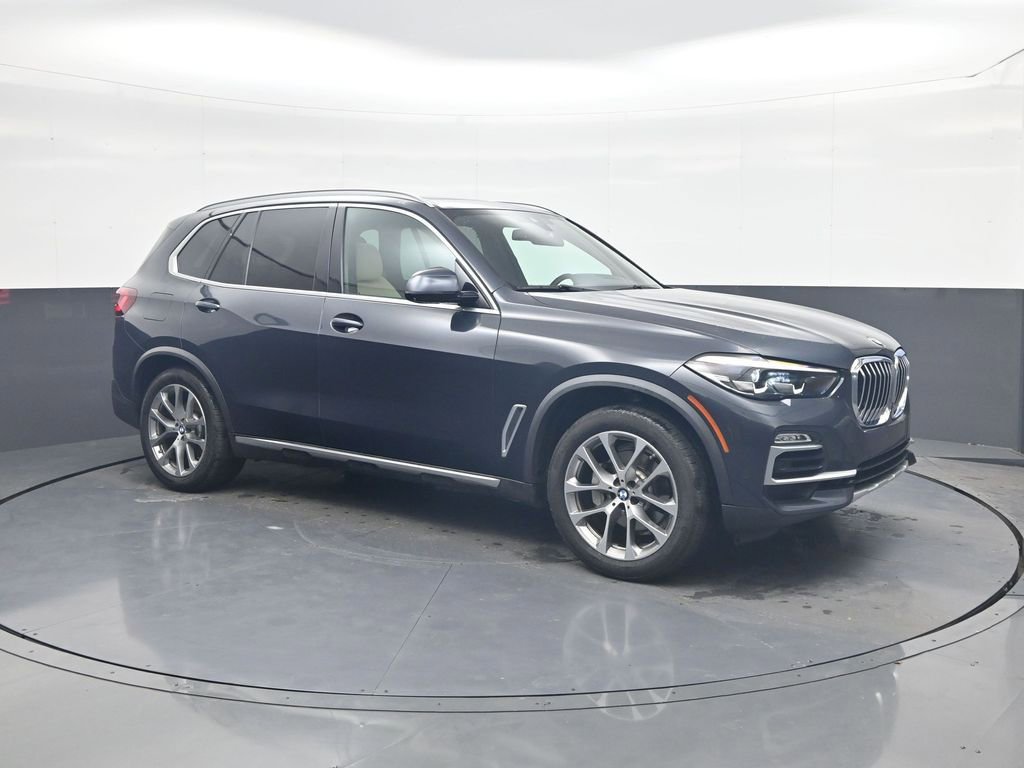 Used 2021 BMW X5 sDrive40i w/ Convenience Package image 1