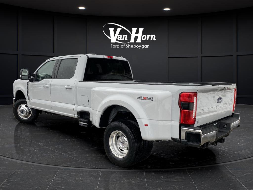 New 2026 Ford F350 XLT w/ XLT Premium Package image 3