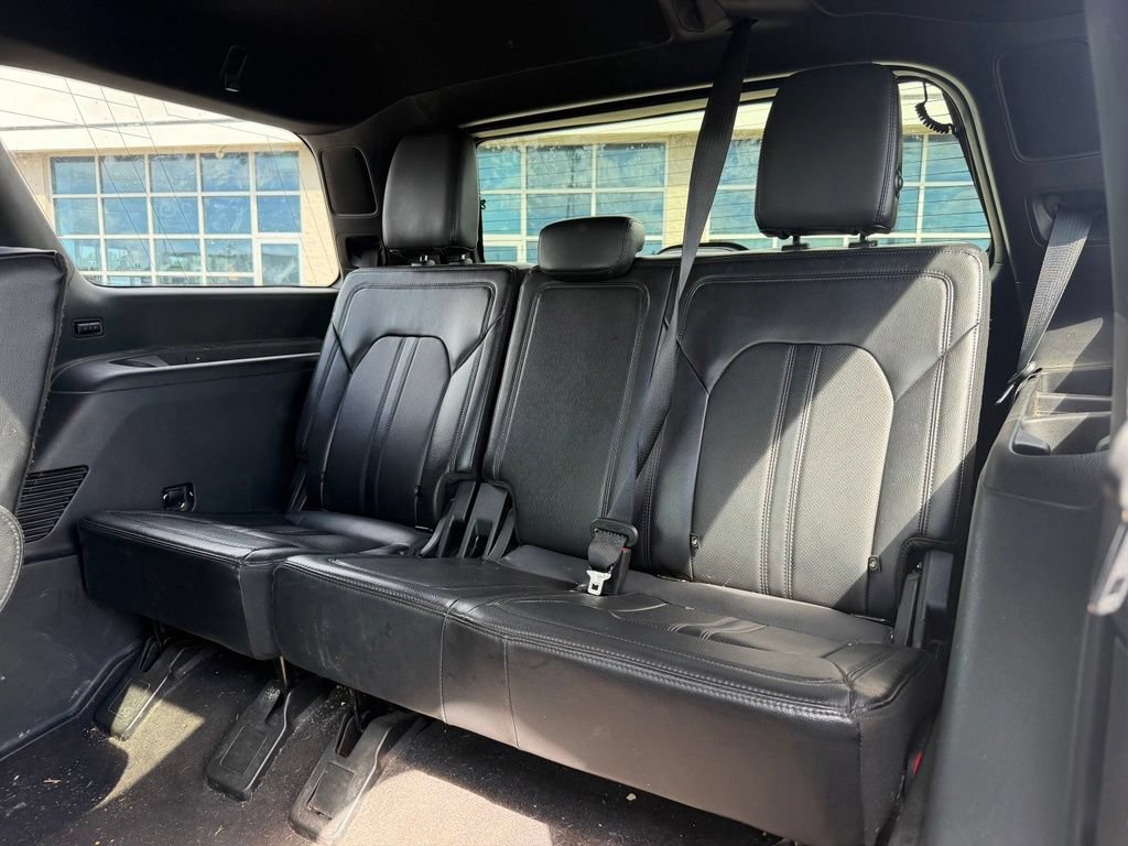 Used 2021 Ford Expedition Limited AWD/4WD image 18