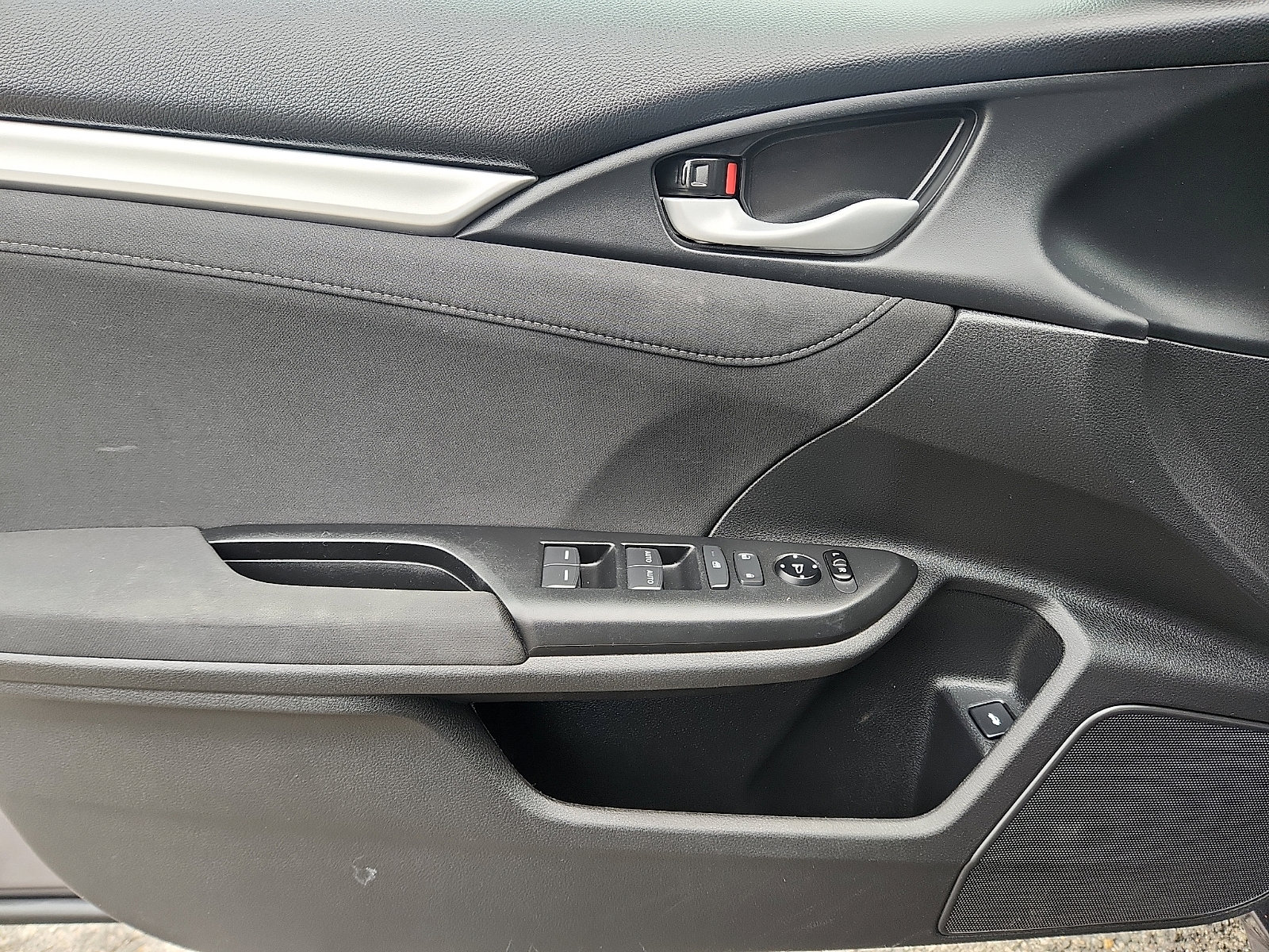 Used 2021 Honda Civic EX image 12