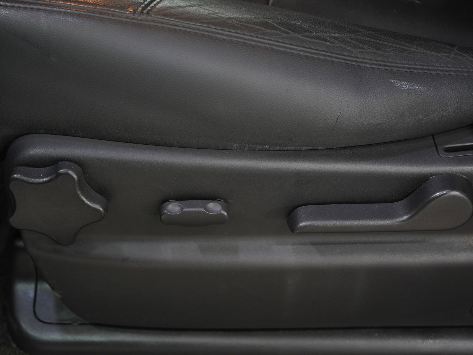 Used 2012 Chevrolet Tahoe LT image 29