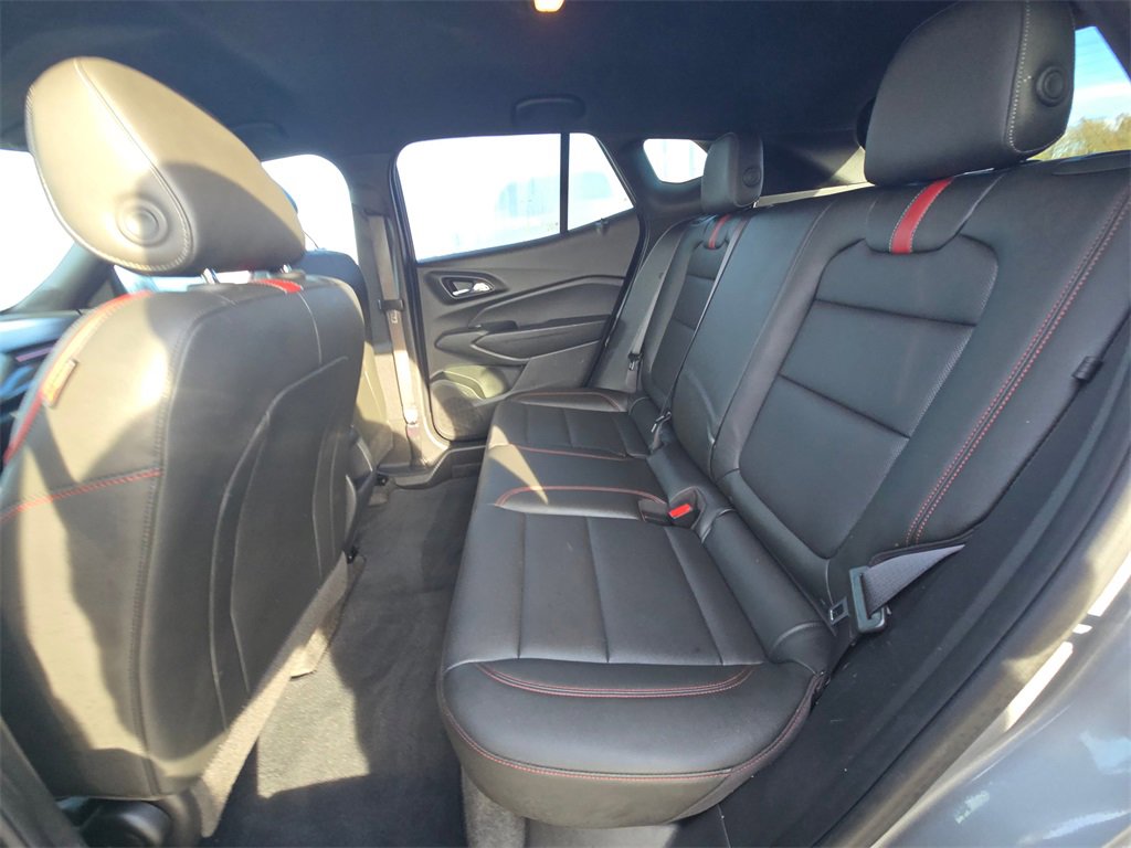 Certified 2025 Chevrolet Trax RS w/ Driver Confidence Package image 12