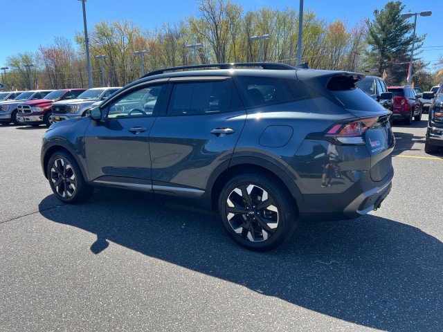 Used 2023 Kia Sportage X-Line w/ X-Line Premium Package AWD/4WD image 5