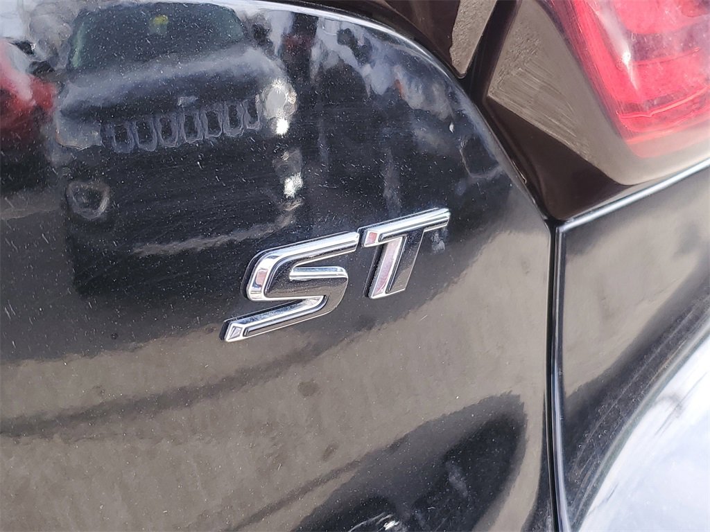 Used 2024 Buick Encore GX Sport Touring image 8