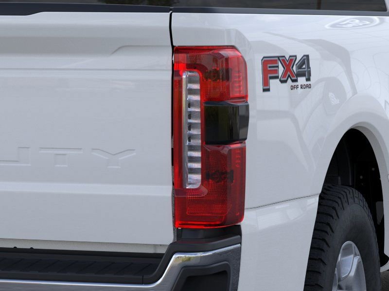 New 2026 Ford F250 XLT w/ XLT Premium Package AWD/4WD image 21