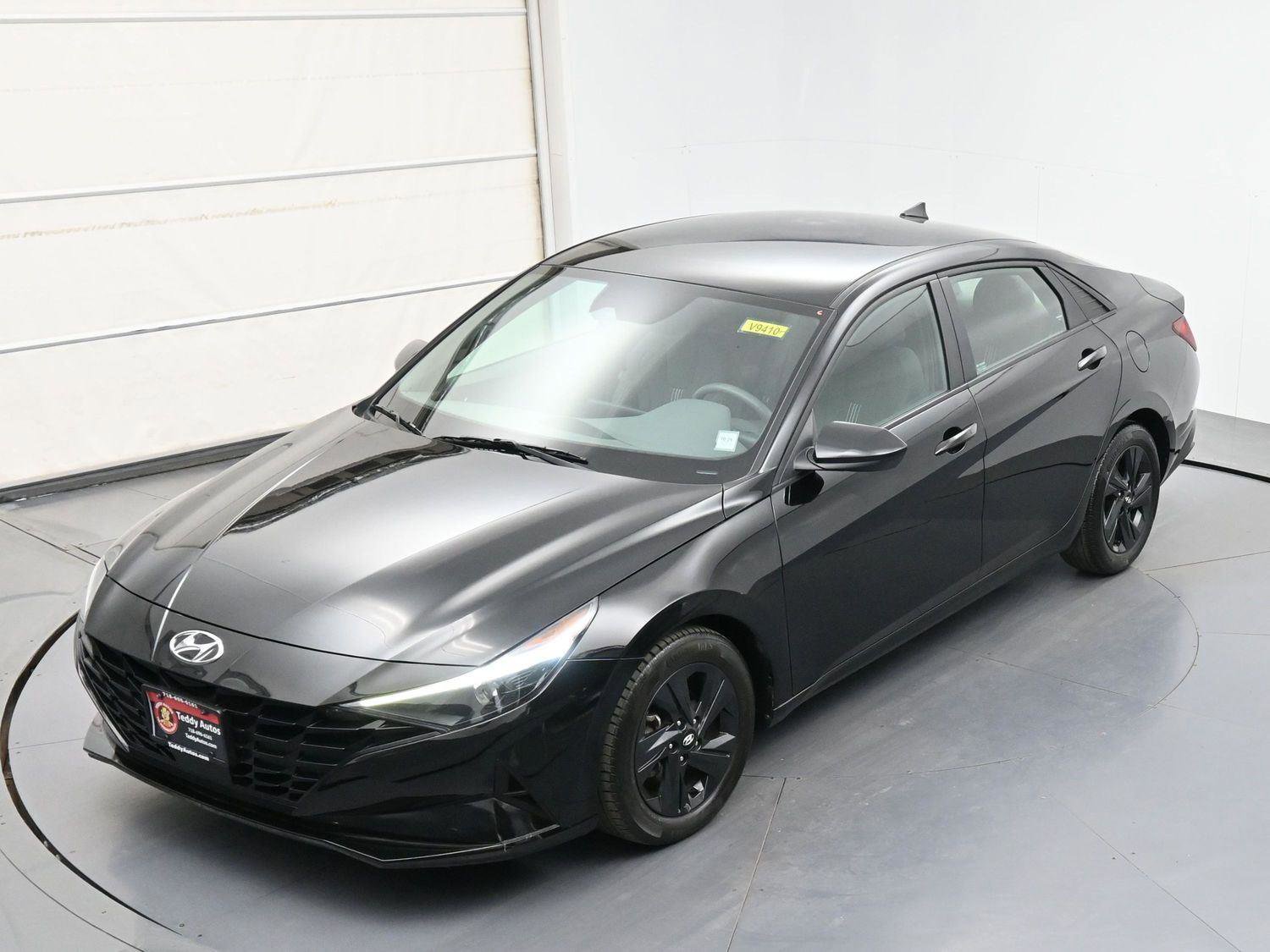 Used 2022 Hyundai Elantra SEL w/ Convenience Package FWD image 32