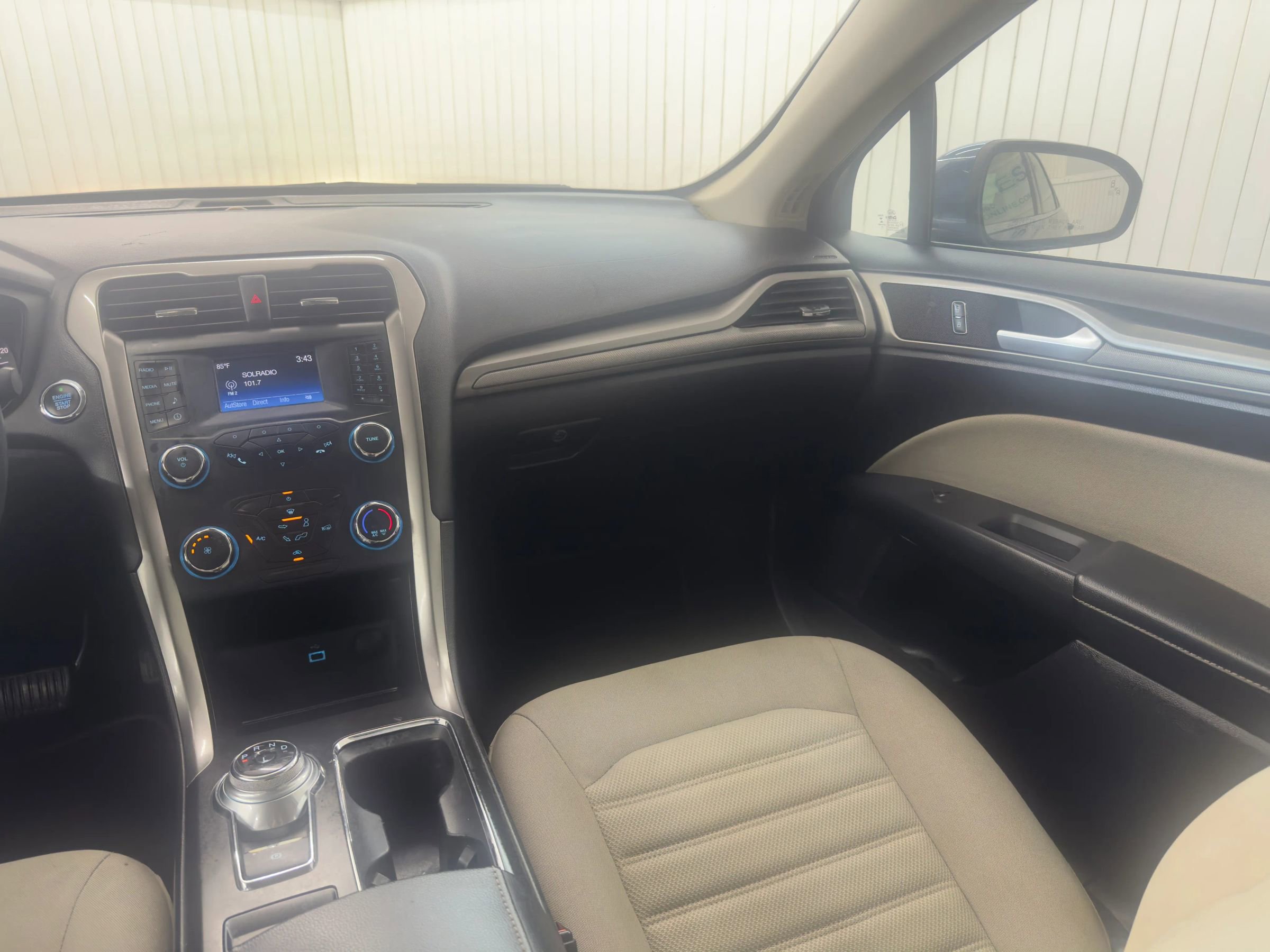 Used 2019 Ford Fusion S image 15