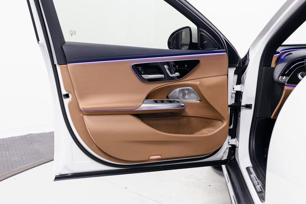 Used 2024 Mercedes-Benz E 450 4MATIC All-Terrain Wagon w/ Multicontour Seating Package image 5