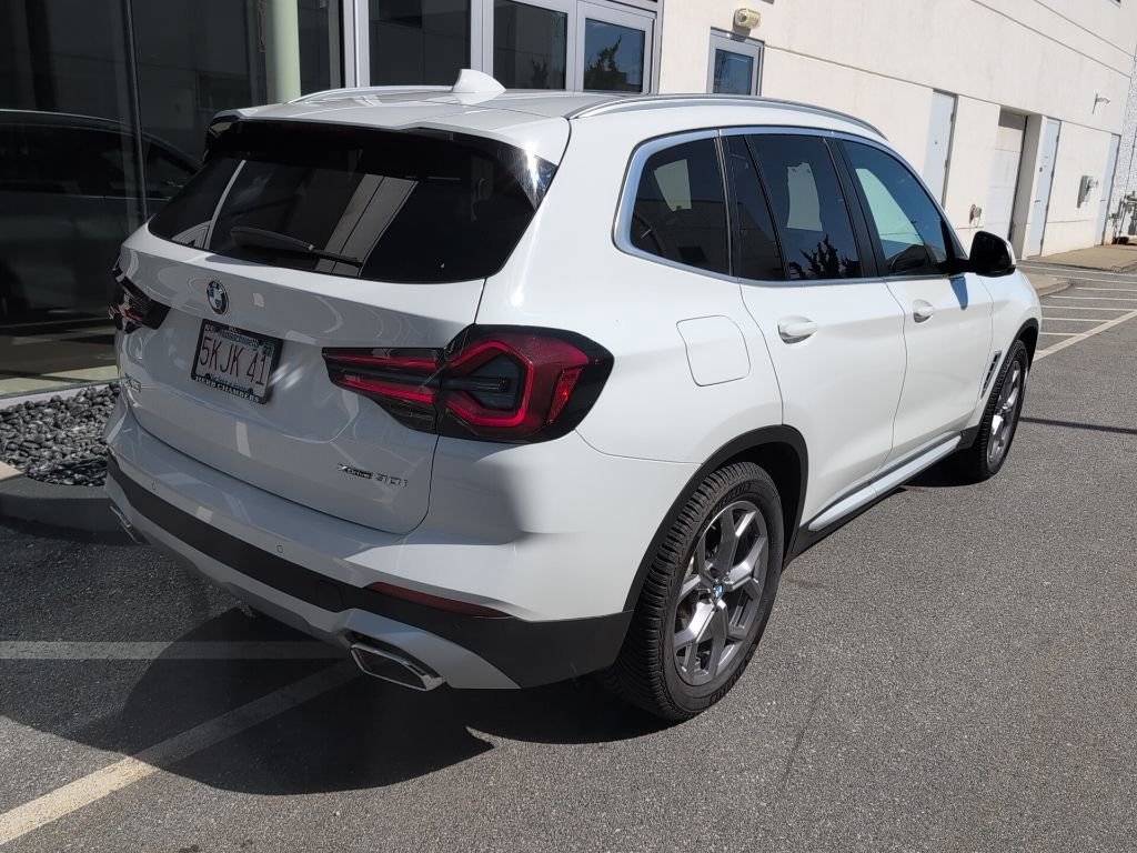 Certified 2023 BMW X3 xDrive30i w/ Convenience Package image 2