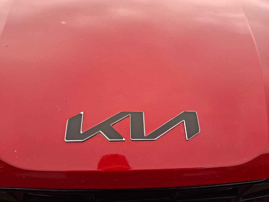 Used 2025 Kia K5 LXS FWD image 14