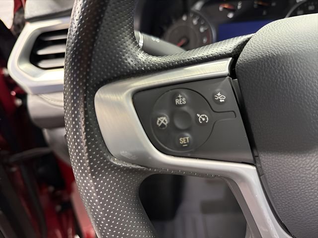 Used 2023 GMC Acadia SLE w/ Driver Convenience Package image 16