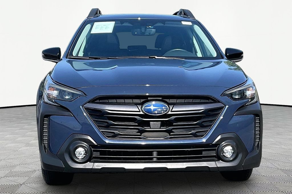 Used 2024 Subaru Outback Premium AWD/4WD image 2