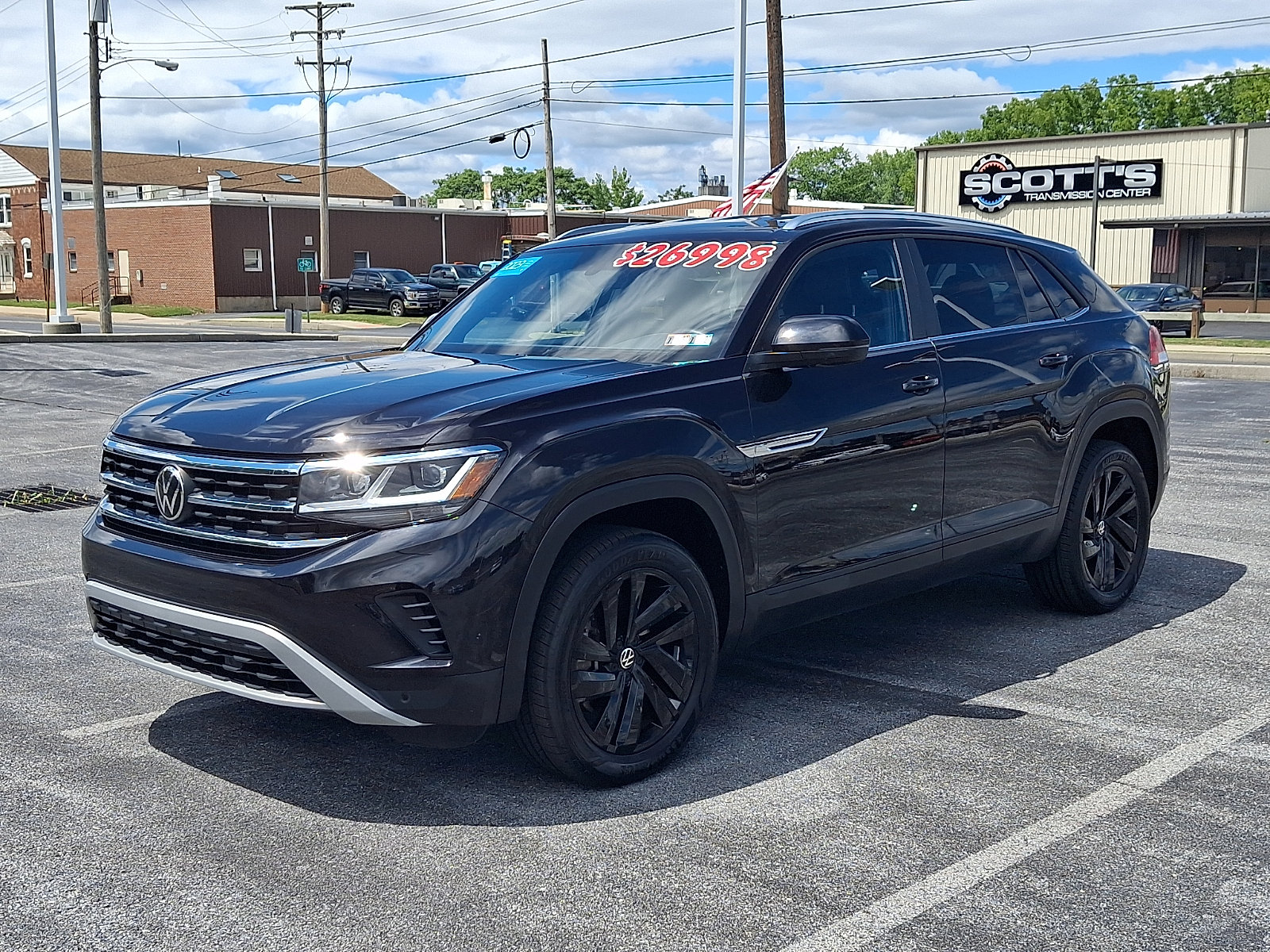 Used 2023 Volkswagen Atlas Cross Sport SE AWD/4WD image 4