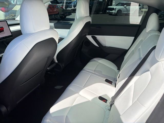 Used 2022 Tesla Model Y Performance image 8