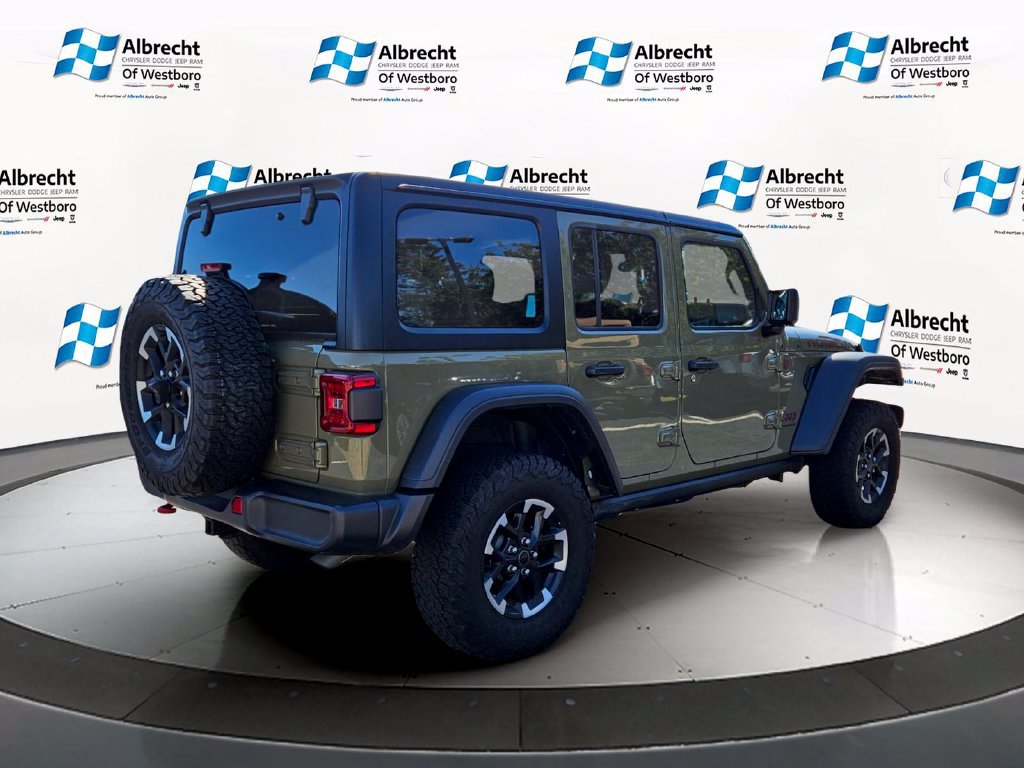 Used 2025 Jeep Wrangler Unlimited Rubicon AWD/4WD image 5