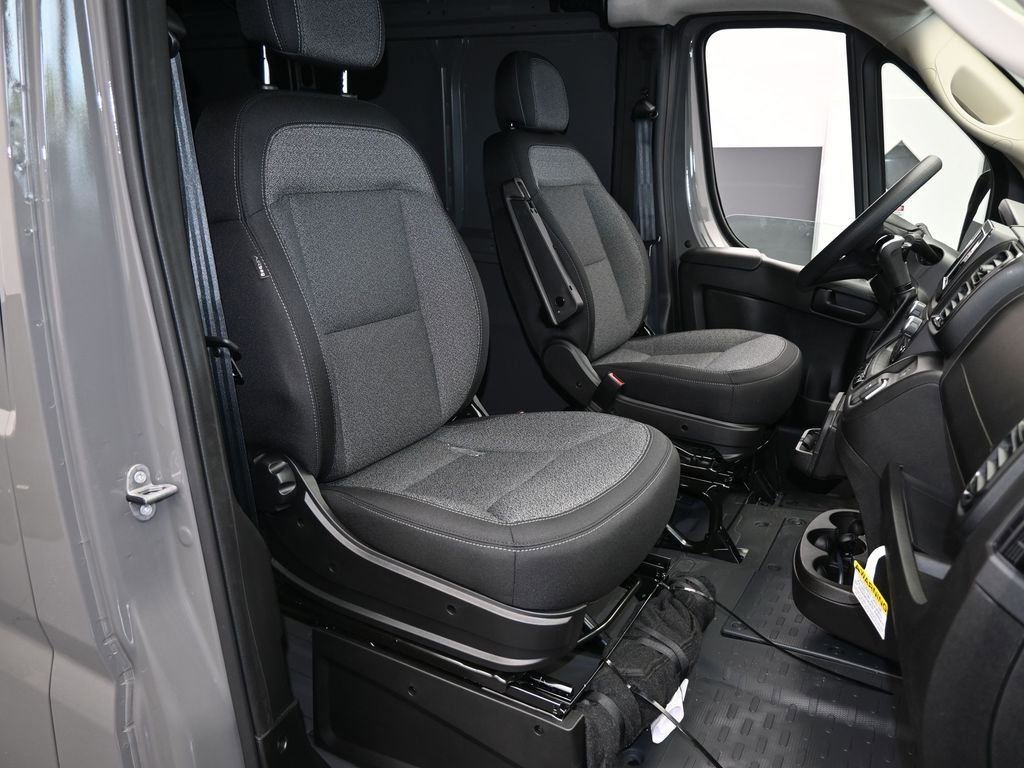 Used 2025 RAM ProMaster 1500 FWD image 31