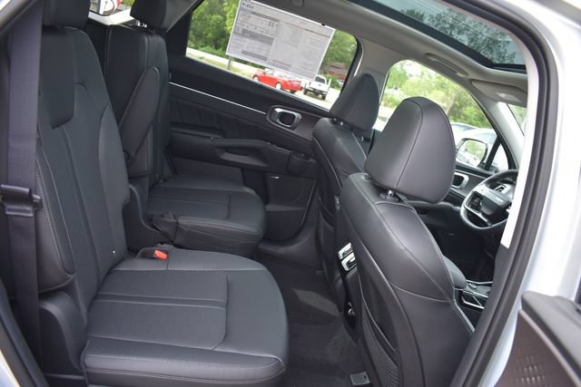 New 2026 Kia Sorento SX FWD image 17