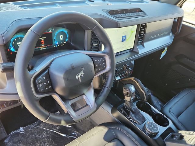 New 2025 Ford Bronco Badlands image 9