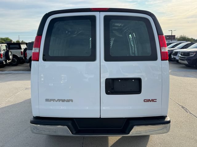 Used 2025 GMC Savana 2500 w/ Driver Convenience Package RWD image 6