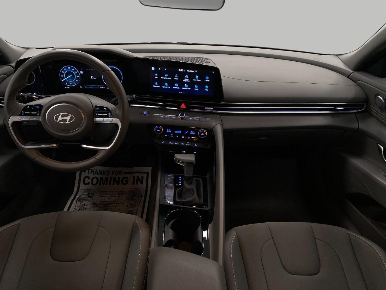 Certified 2025 Hyundai Elantra SEL FWD image 20